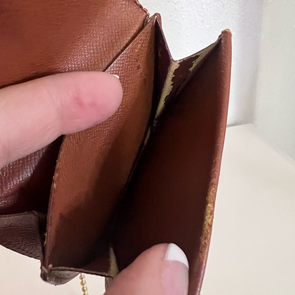 Coming SOON • LV Coin Pouch Vintage - Picture 13 of 14